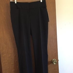 NWT Maurices It Fit Smart Bootcut pants, black 12